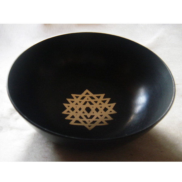 Glossy - Flat Sri Yantra Design Black Colored Singing Bowl