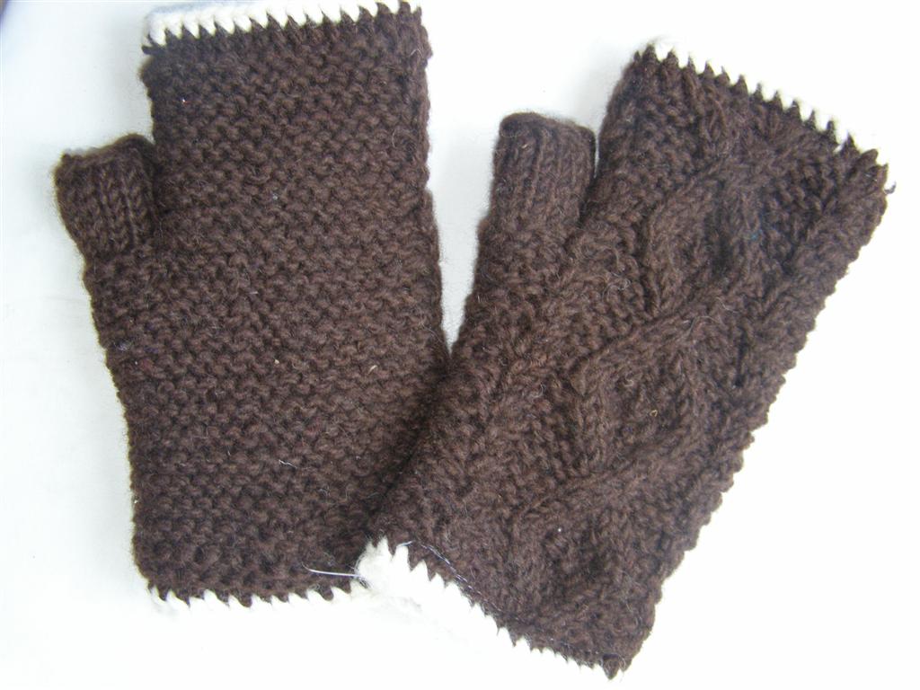 Woolen Hand Warmer hand Knitted, fleece Lining