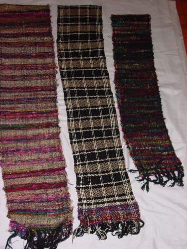 Woolen Muffler <span Style=