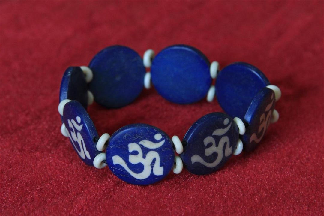 Om Design Bone Yak Bone Yak Bone Bracelet, Handmade In Nepal, Handmade In Nepal