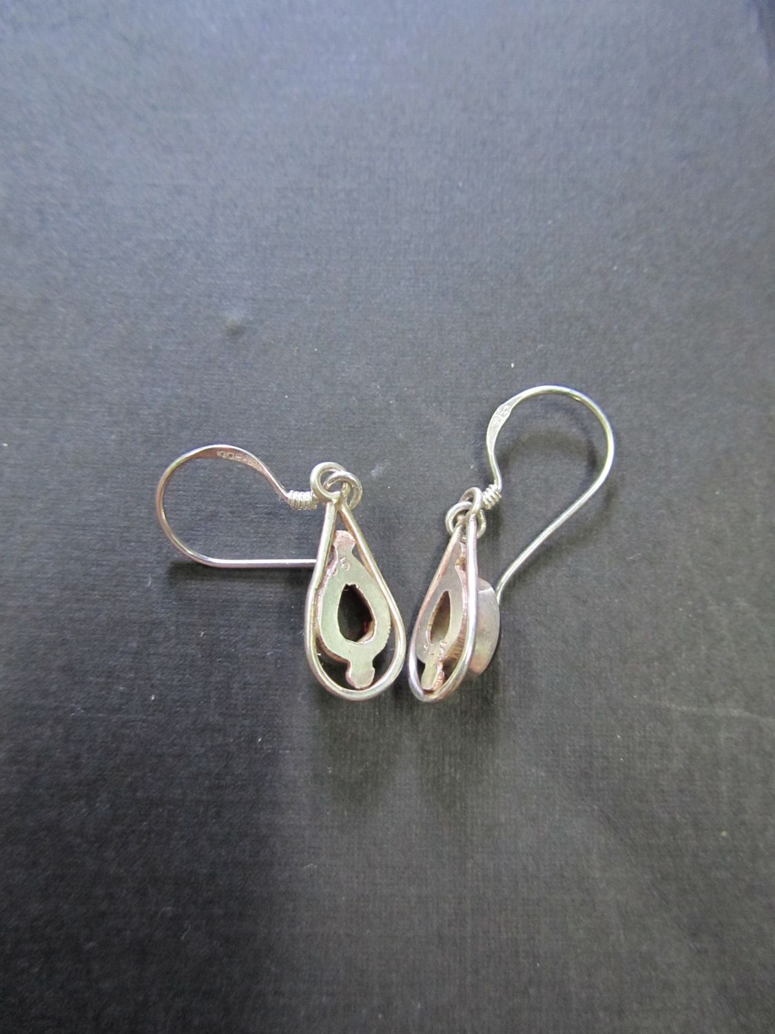 Cab Garnet Earing, <span Style=