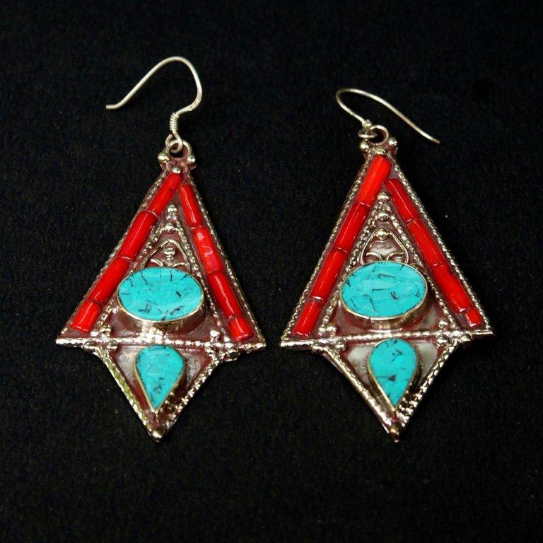 Turquoise <span Style=