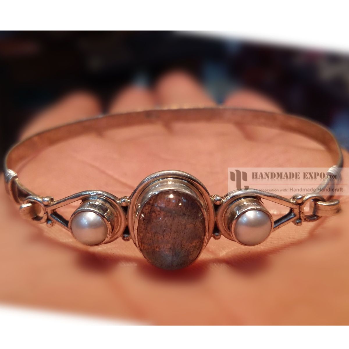 Labradorite <span Style=