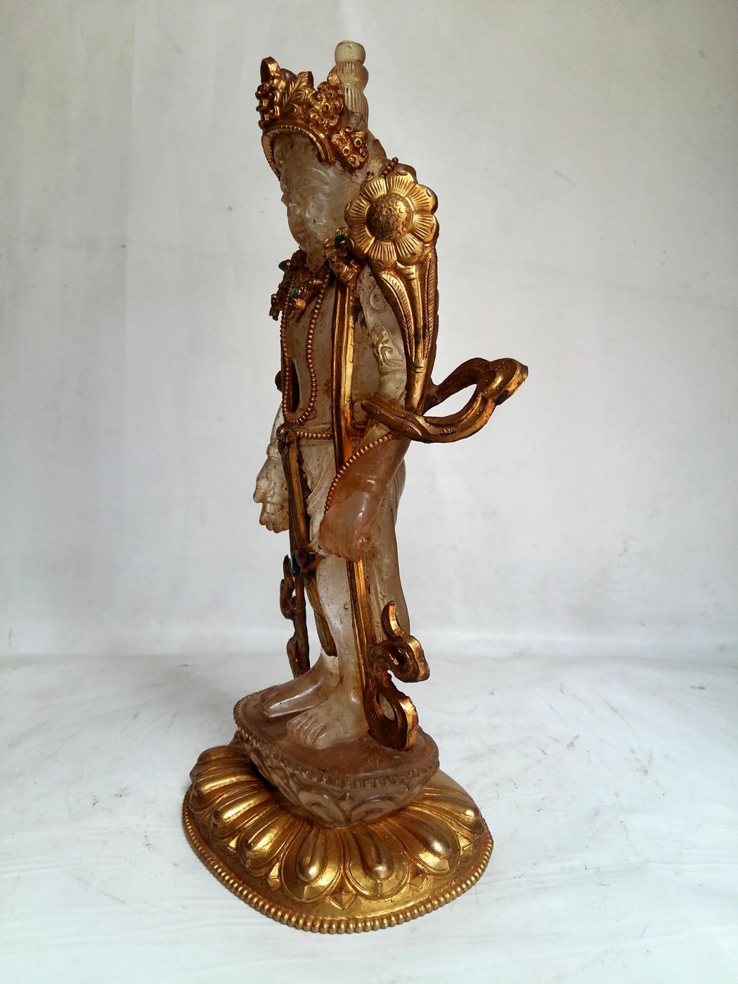Crystal Avalokitesvara with Gold Plated, metal Setting