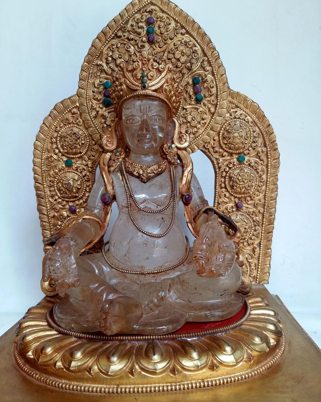 Crystal Yellow Jambhala with Gold Plated, Metal Background And Base