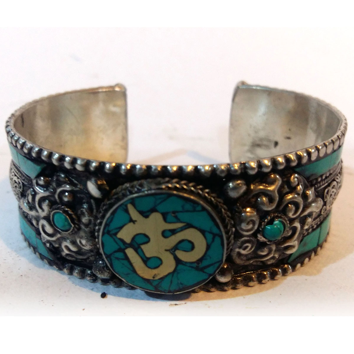 Flower Metal Bracelet <span Style=