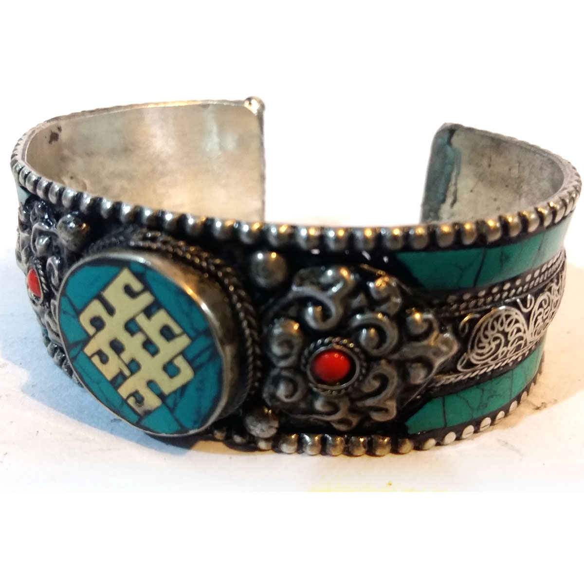 Flower Metal Bracelet <span Style=