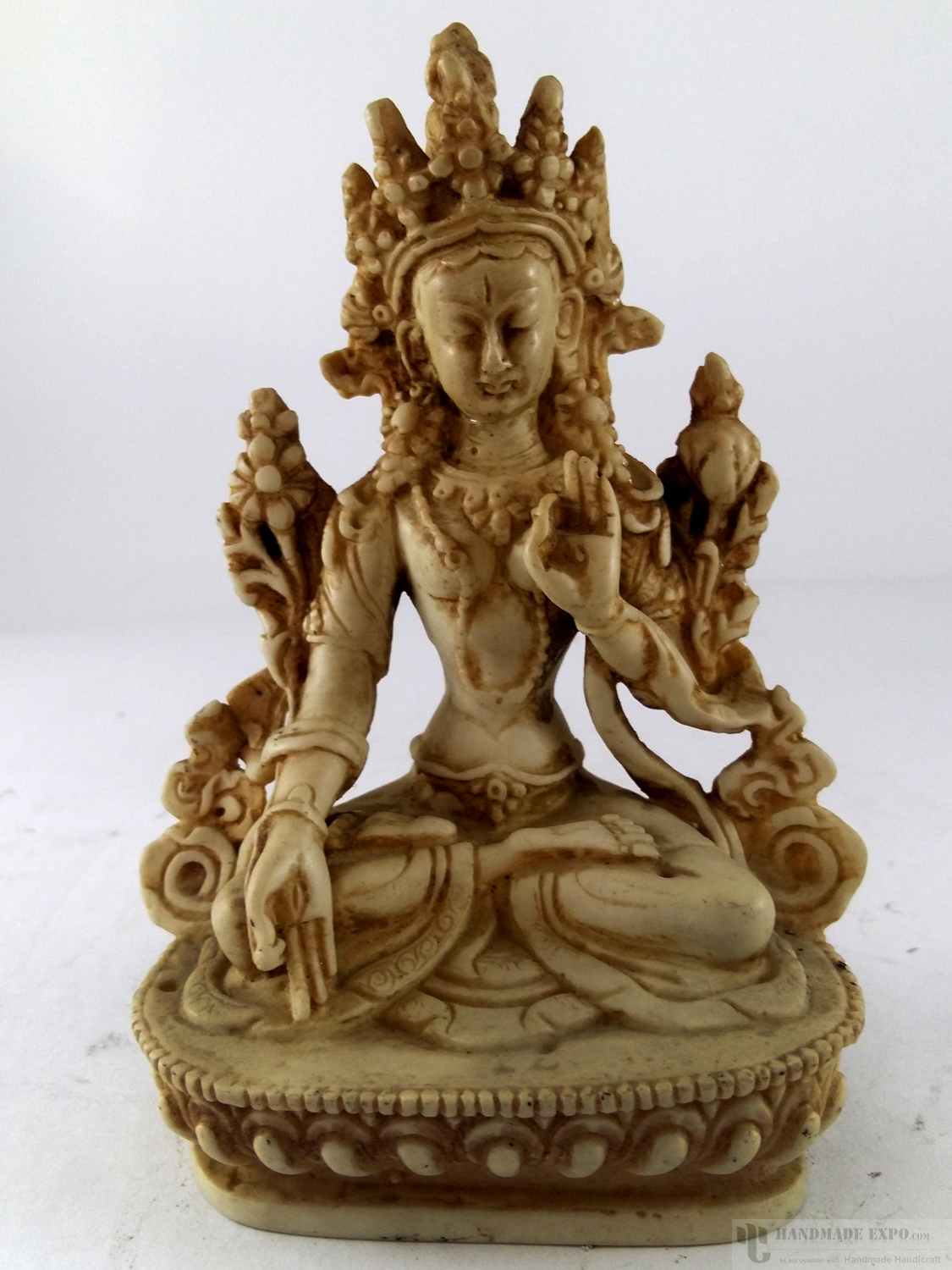 Resin Statue <span Style=