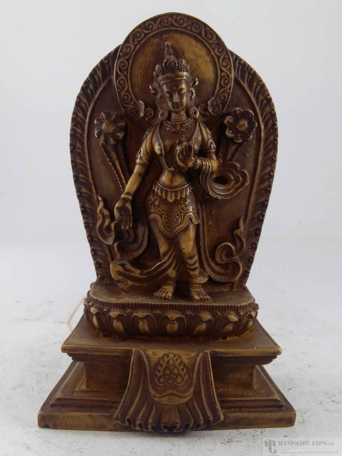 Resin Statue <span Style=