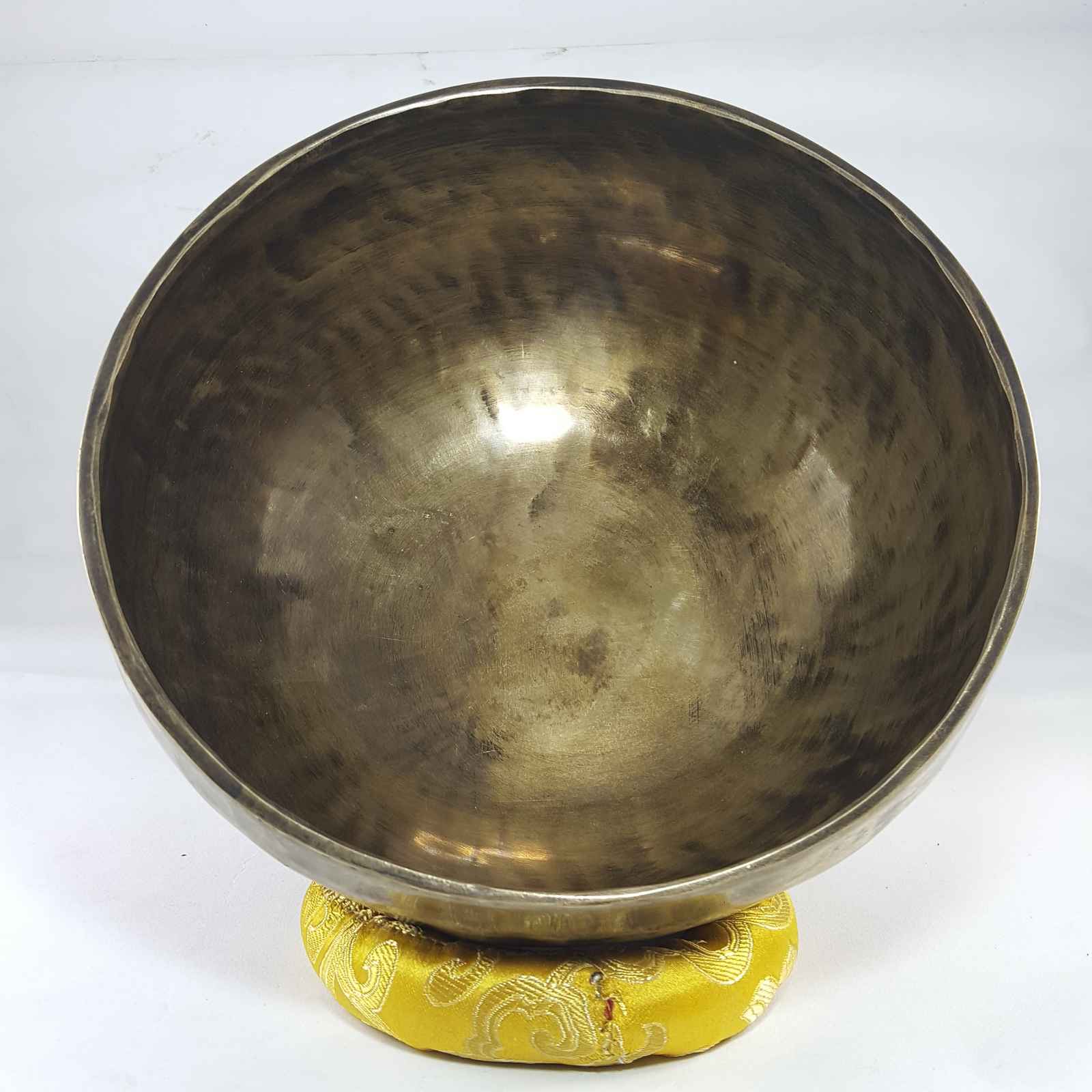 Hand Beaten Bronze Singing Bowl Antique Finishing, <span Style=