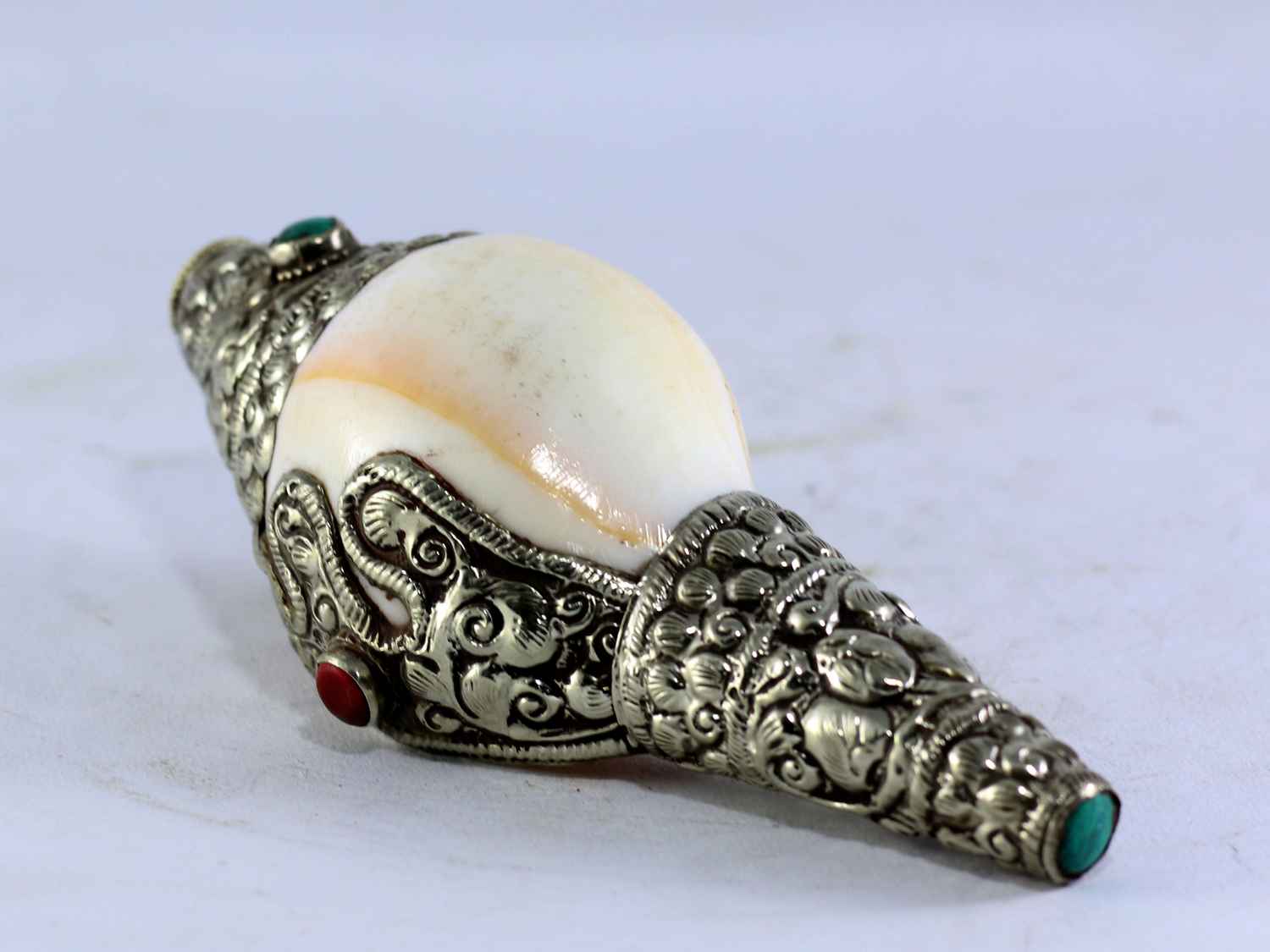 White Metal Conch Shell