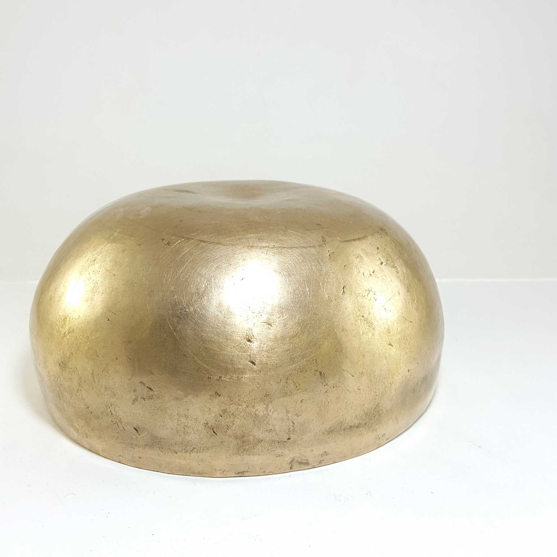 Antique Kopre Handmade Singing Bowls, ultra Lightweight, professional Tool, select Accessories