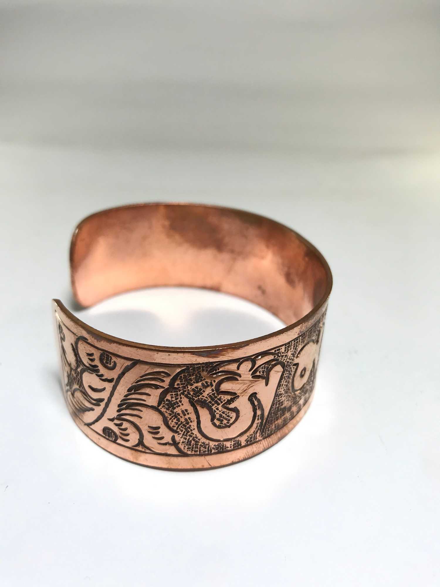 Metal Bracelet Copper Om Mani Padme Hum Carved, Free Size