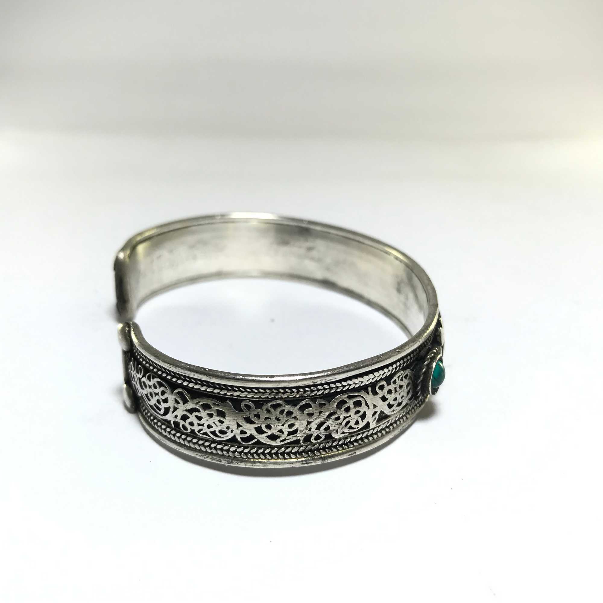 Metal Bracelet <span Style=