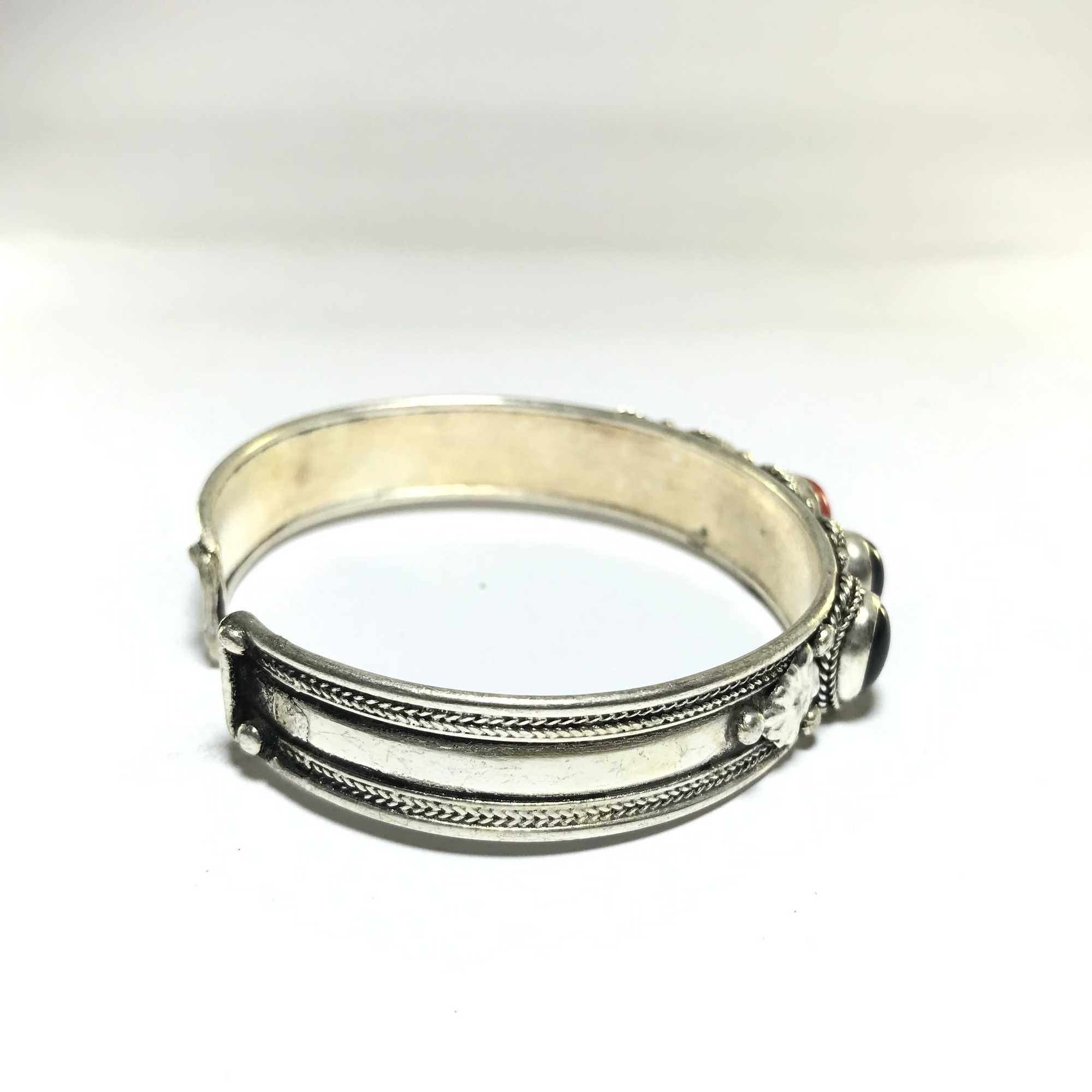 Metal Bracelet <span Style=
