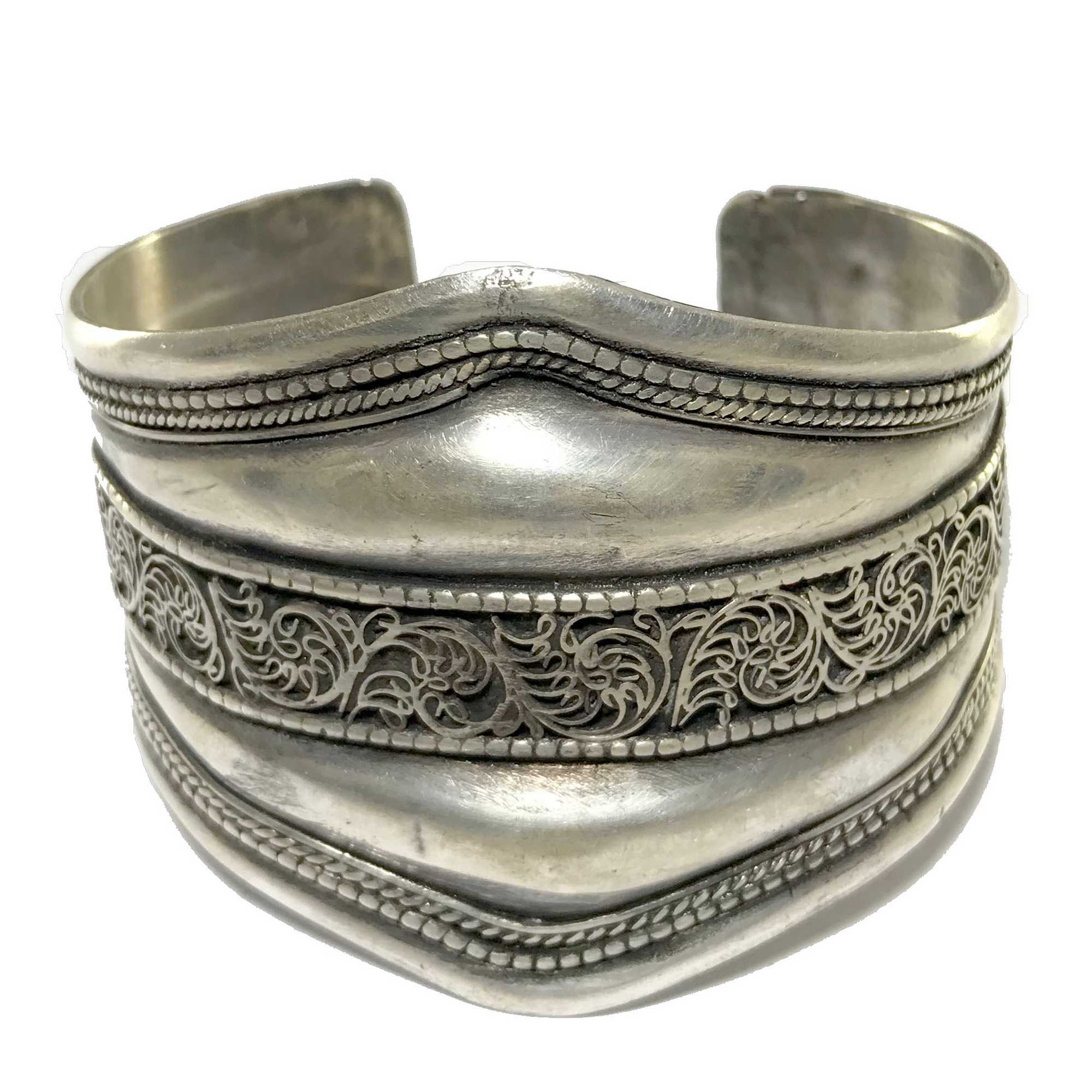 Metal Bracelet <span Style=