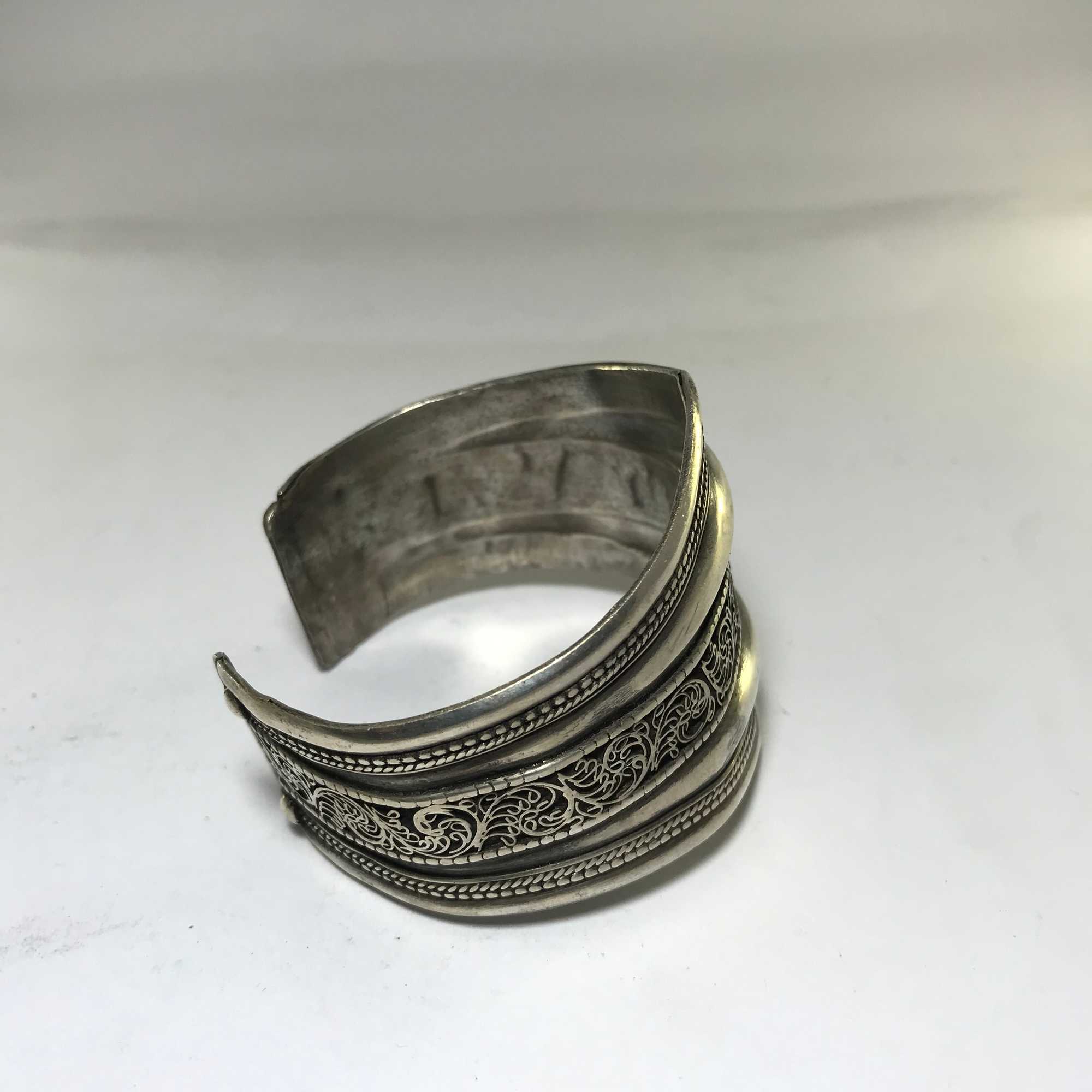 Metal Bracelet <span Style=