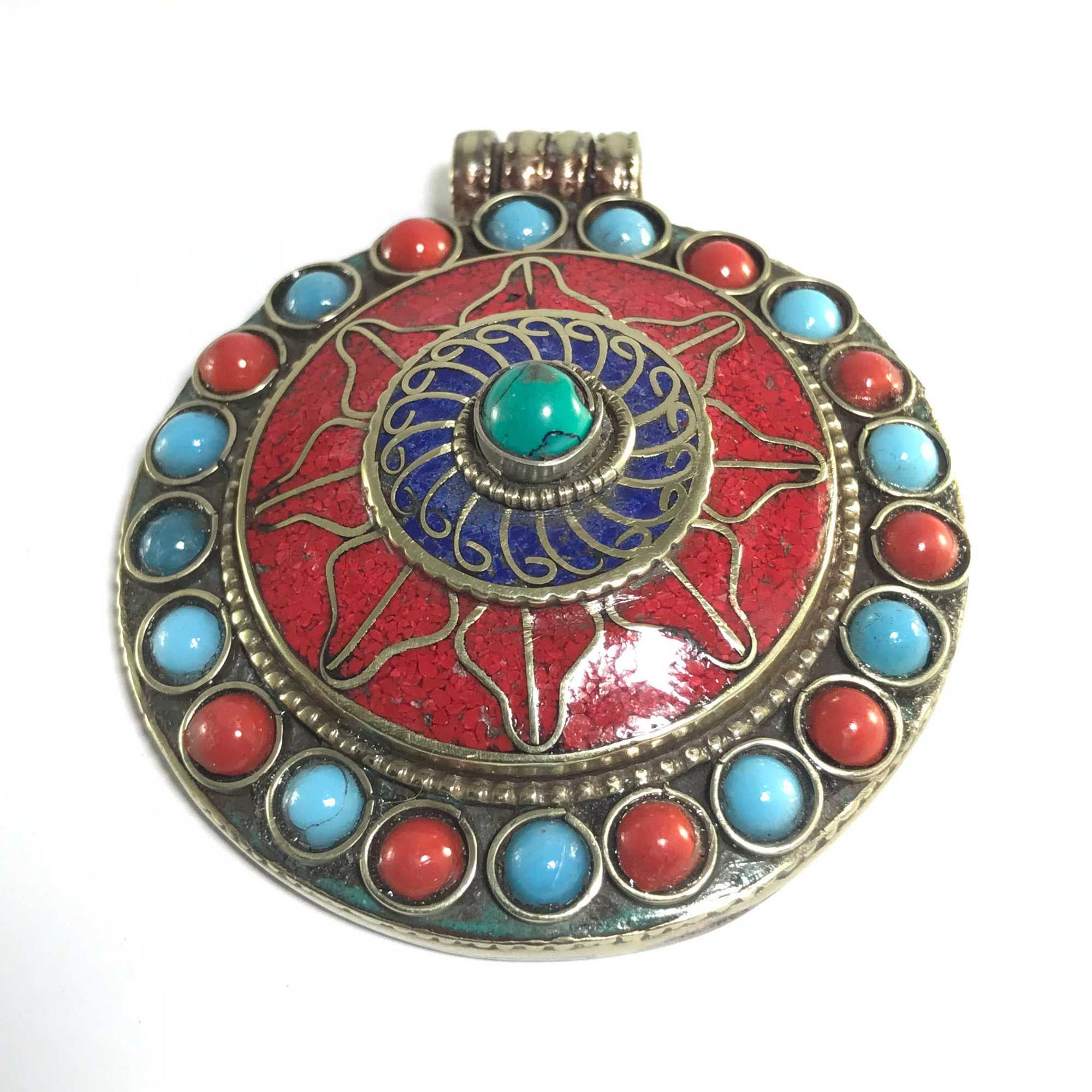 White Metal Pendant <span Style=