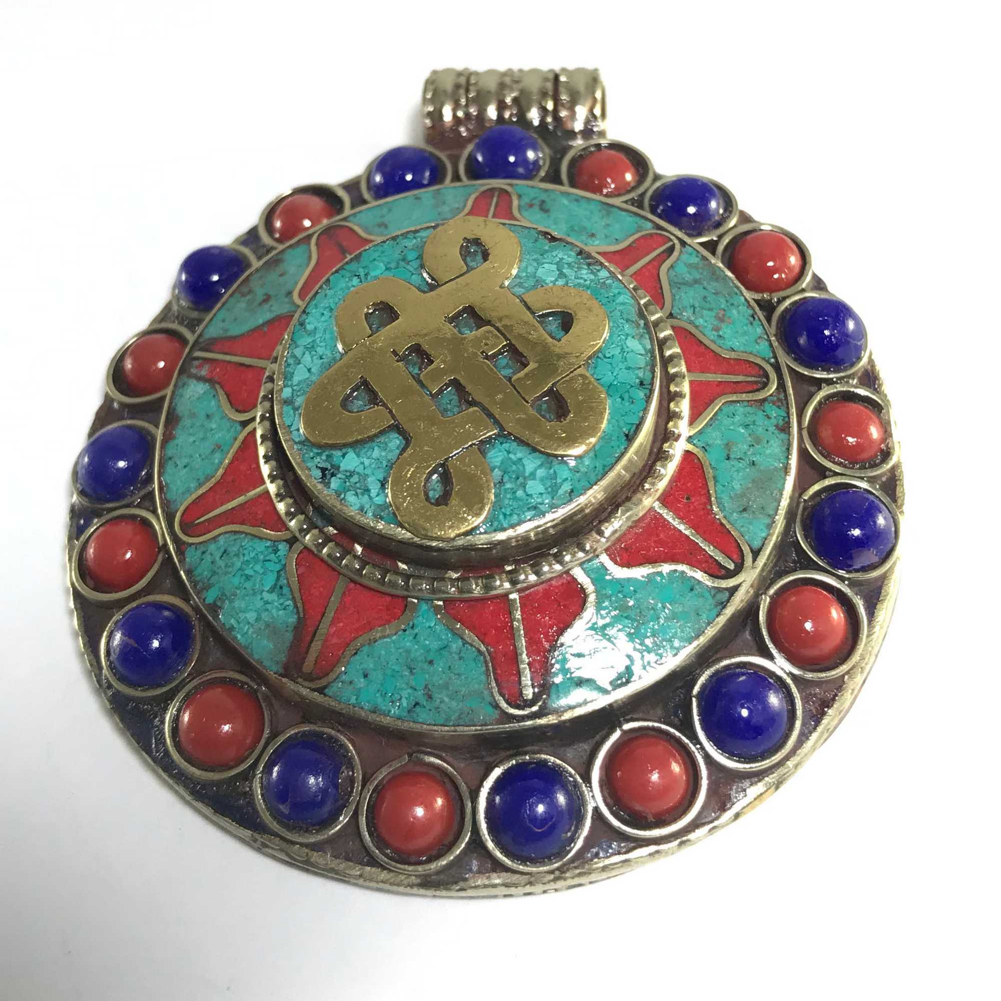 White Metal Endless Knot Pendant <span Style=