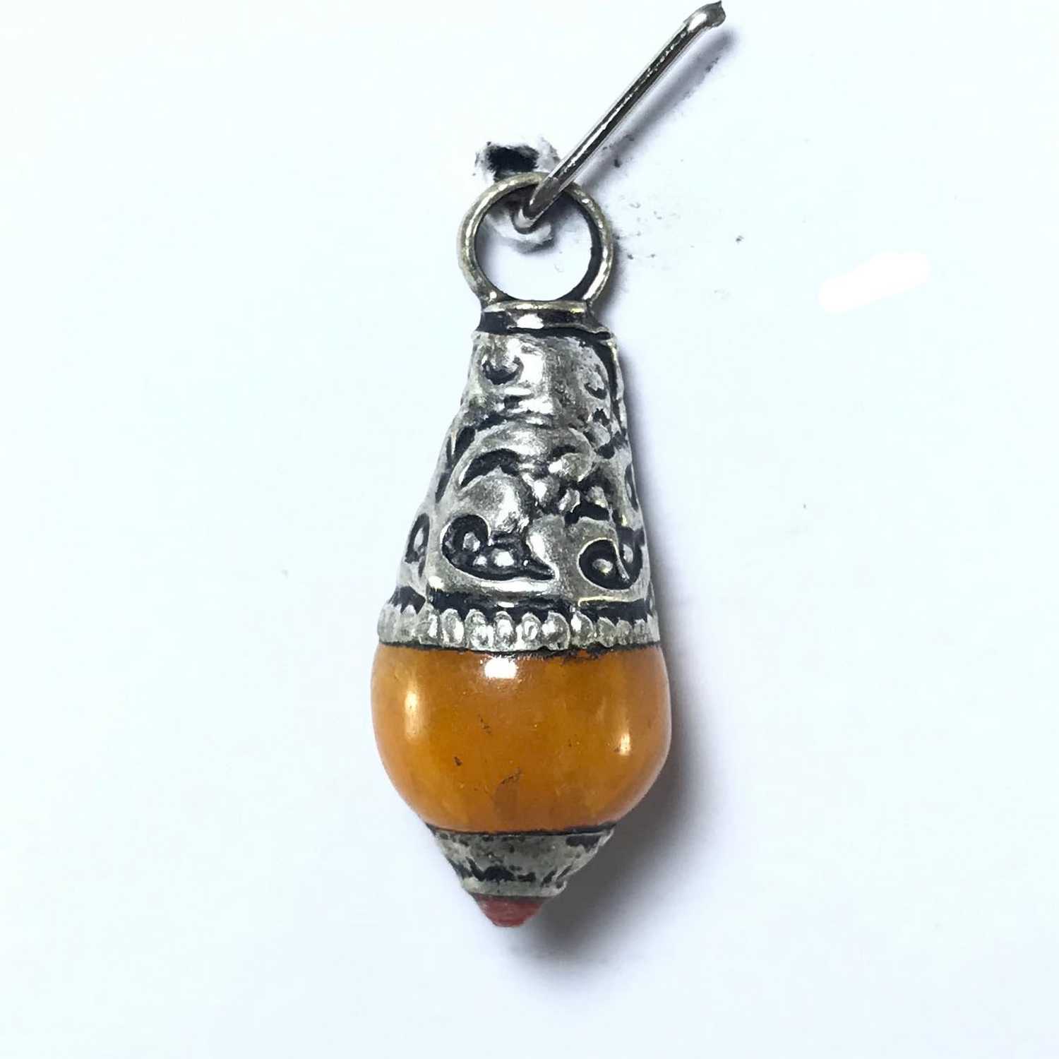 Metal Pendant <span Style=