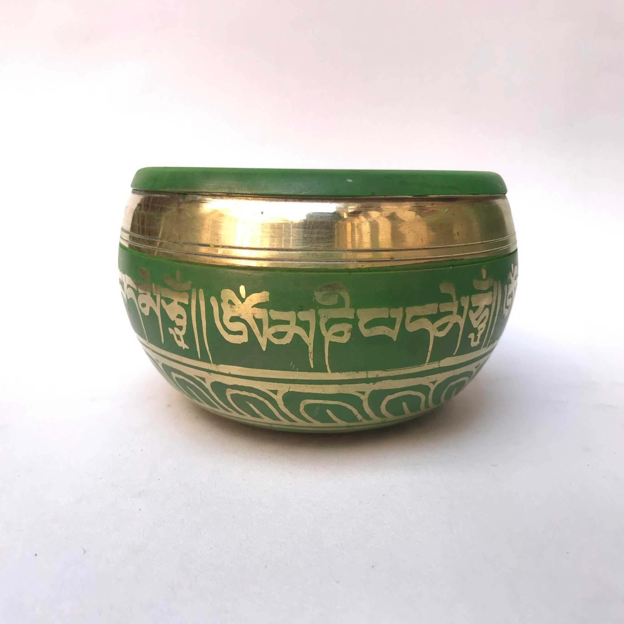 heart Chakra, Singing Bowl With ashtamangala, Ingreen, select Accessories
