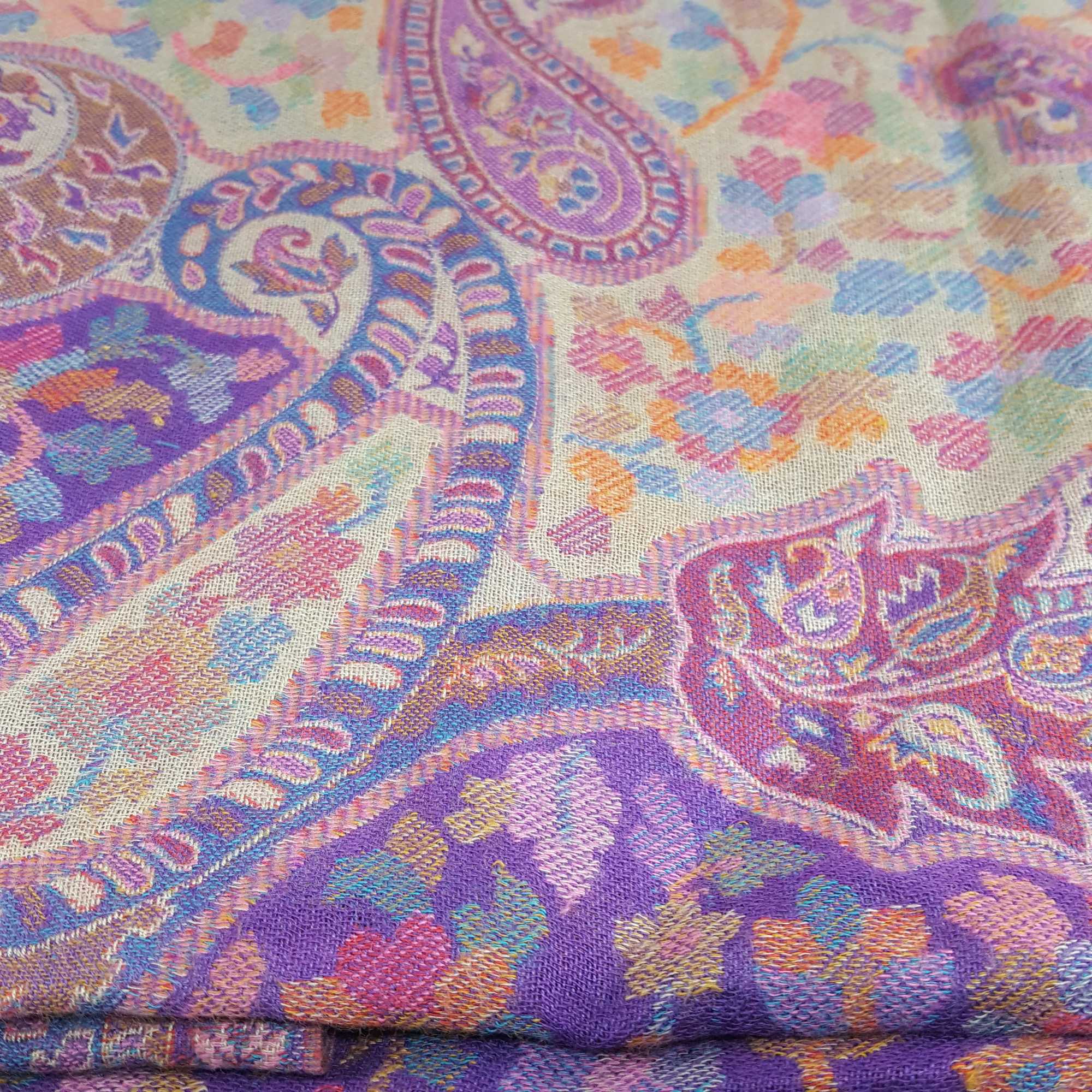 Woolen Shawl, Exquisite Handmade Four-ply Woolen Shawl: Intricate Embroidery And Unparalleled Quality