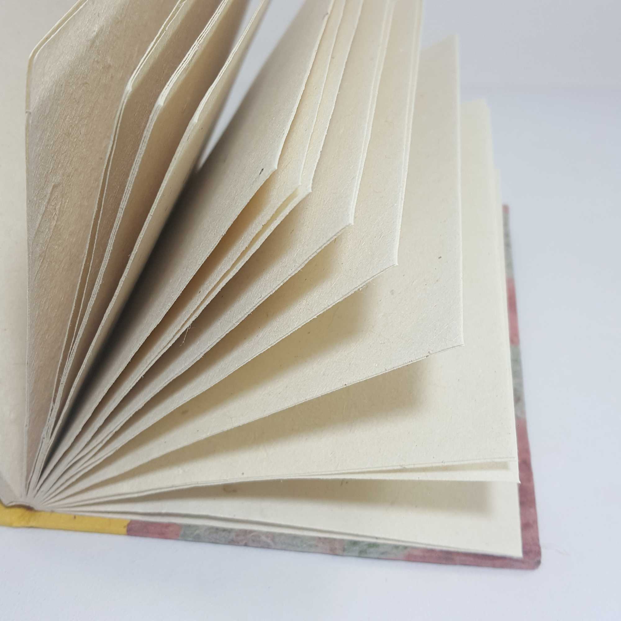 Three Flower, Lokta Paper small Notebook, 40 Pages, tie Dye, real Flower, Red