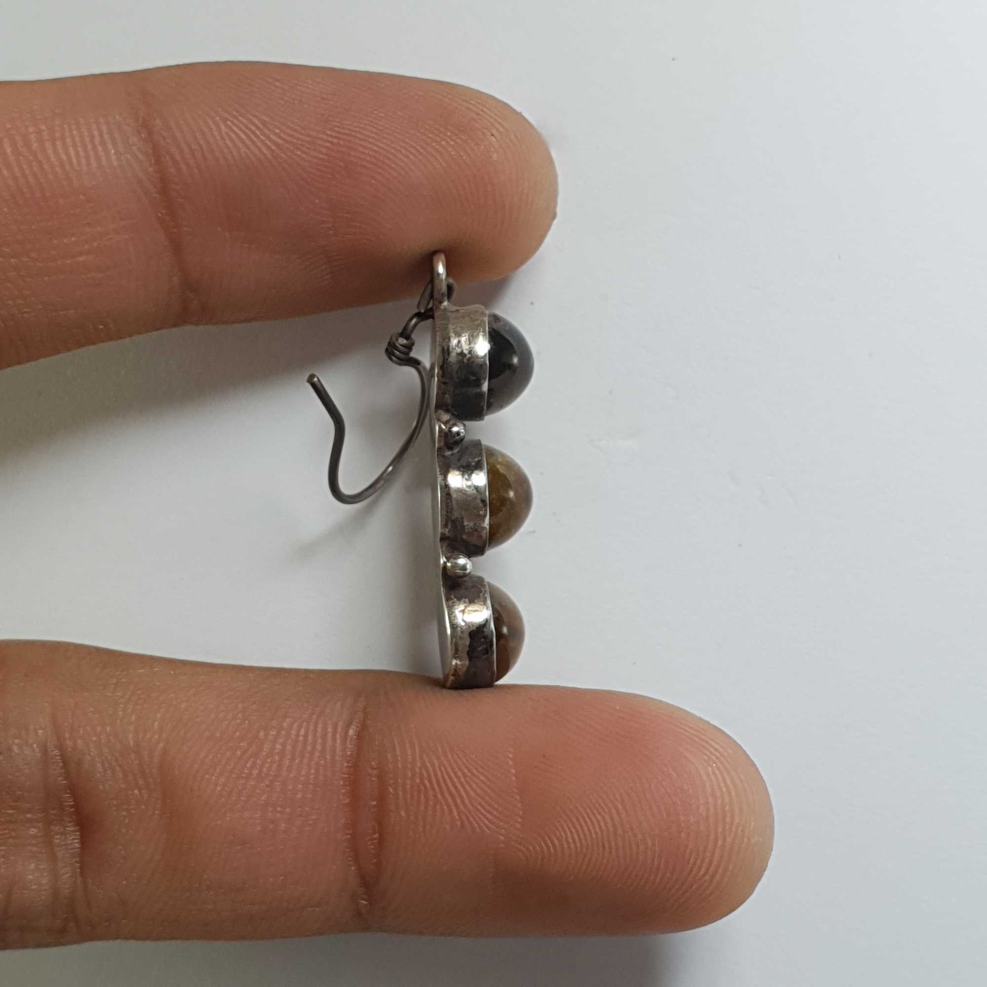 Silver Earring With tiger Eye Stone