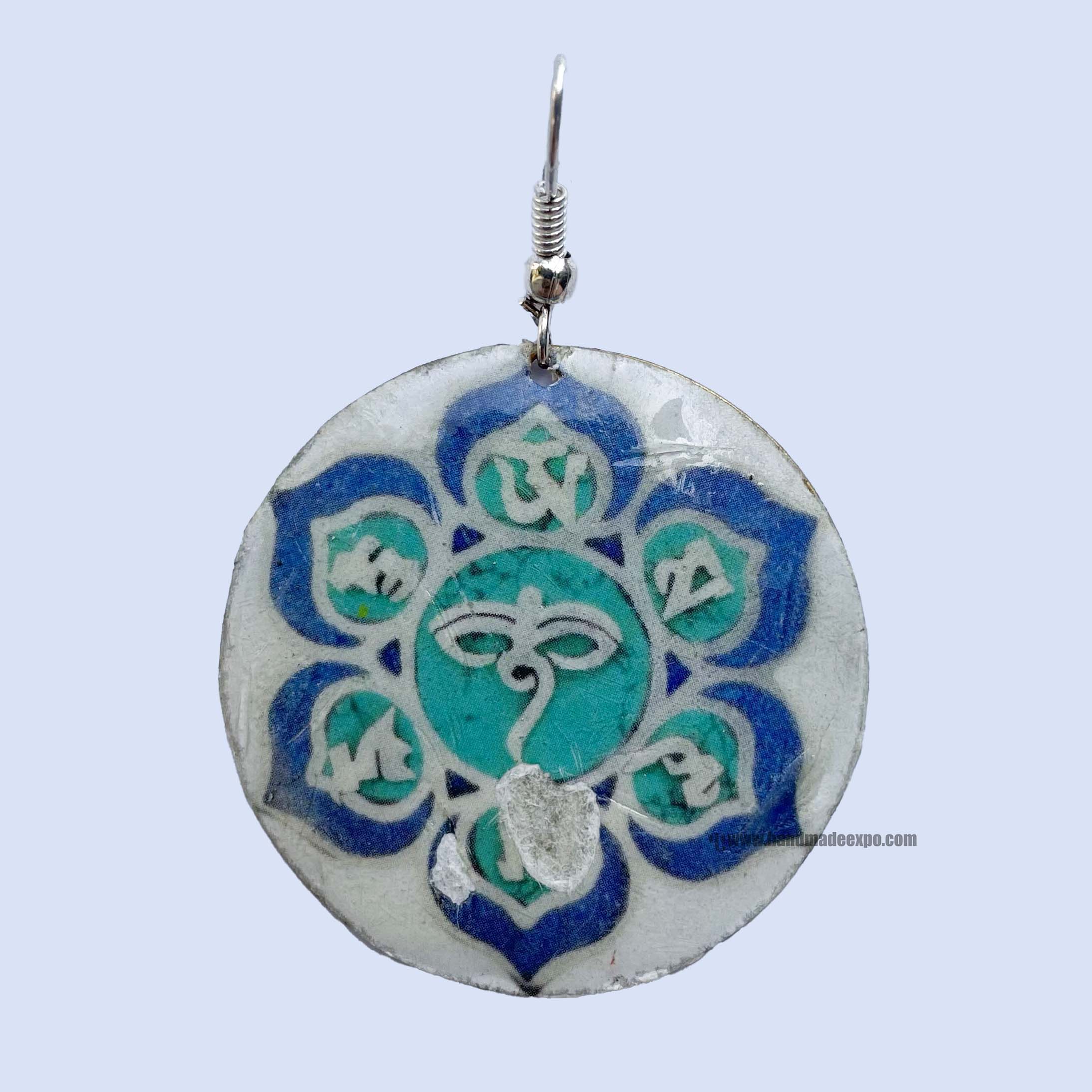 Metal Earring <span Style=