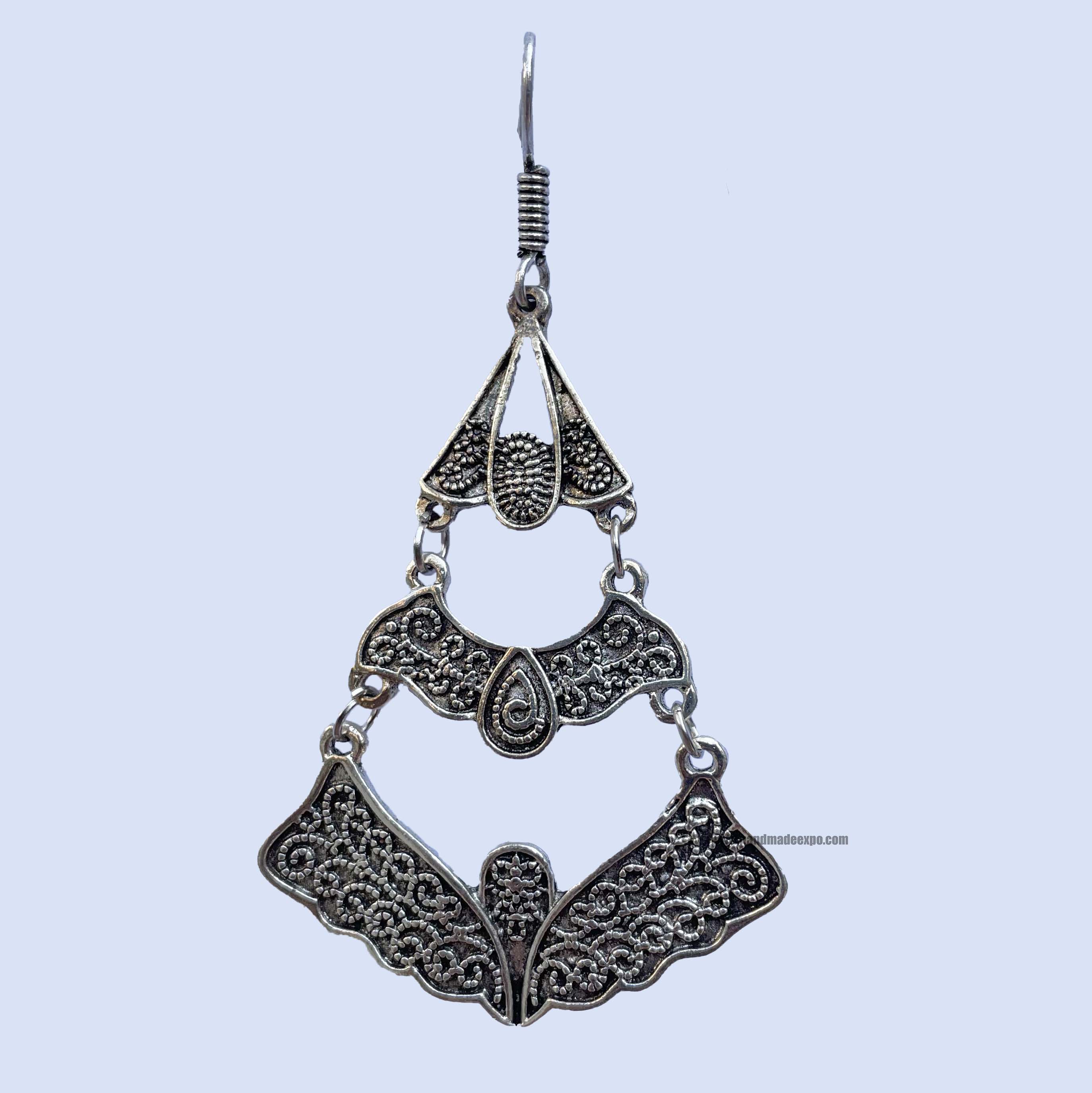 Metal Earring <span Style=