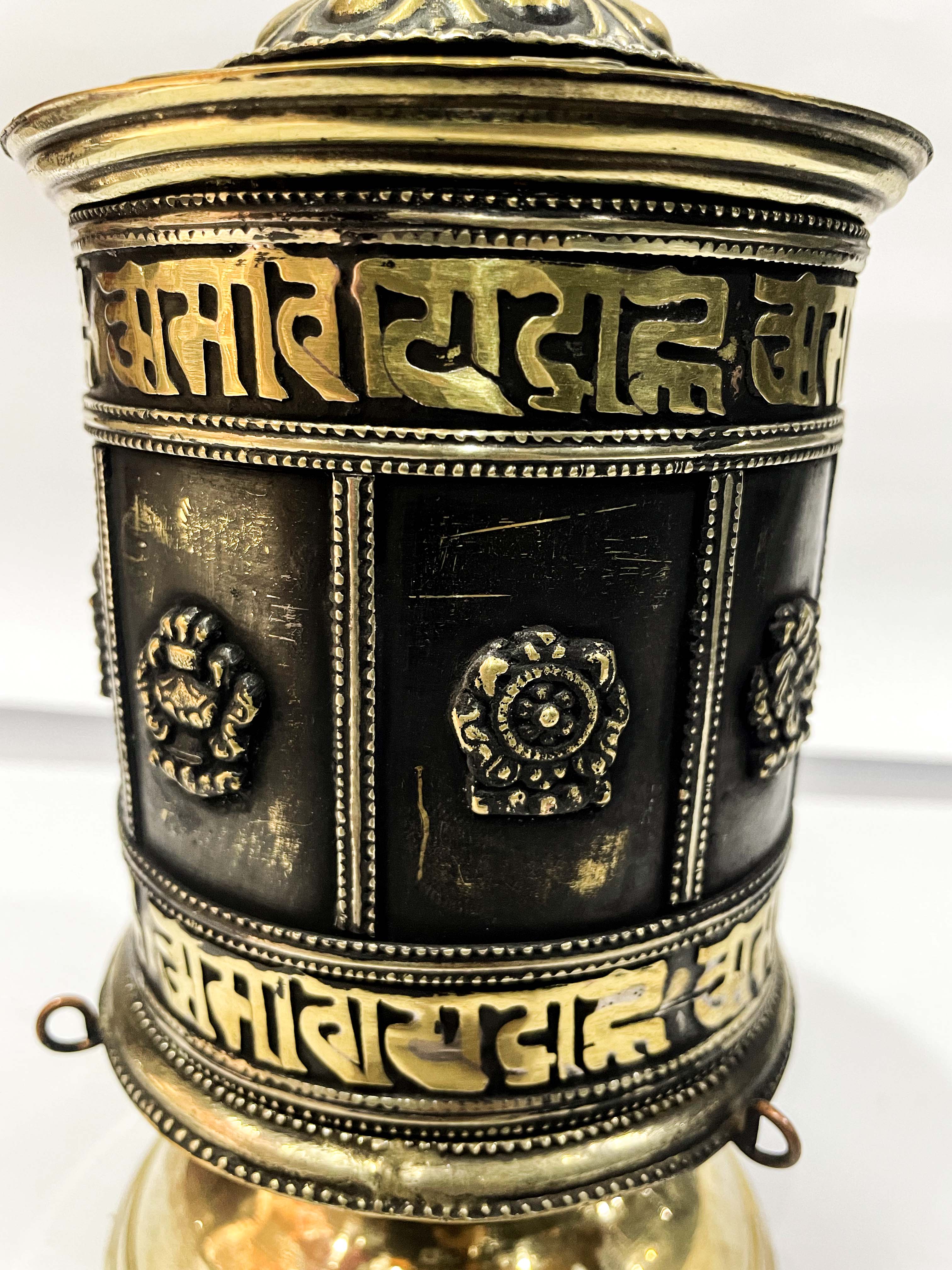 Table Prayer Wheel Big Size <span Style=