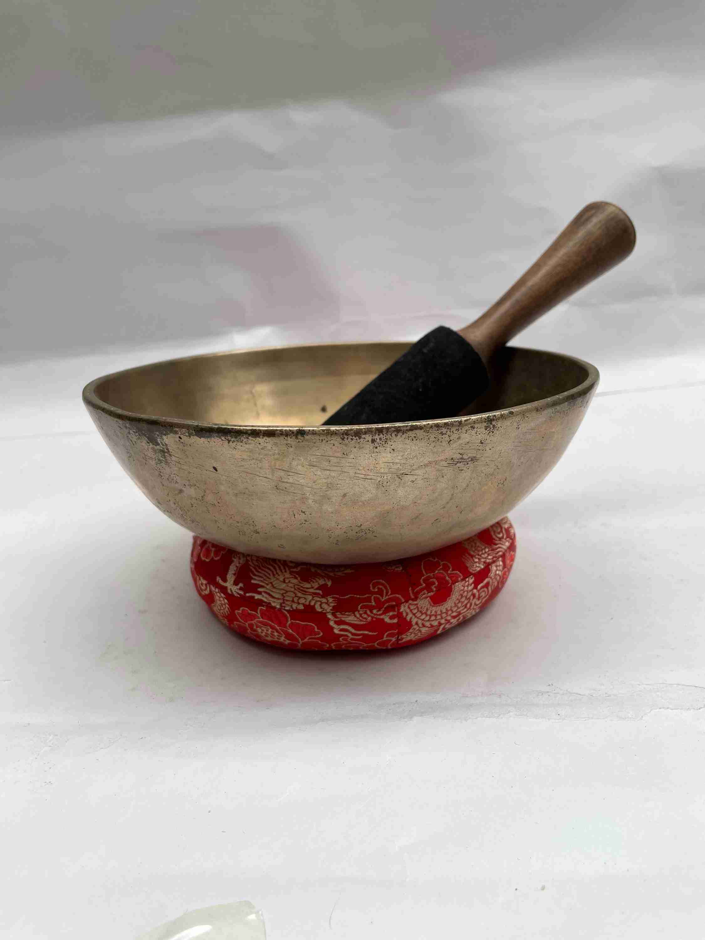 old, Buddhist Hand Beaten manipuri Singing Bowl, With Plain