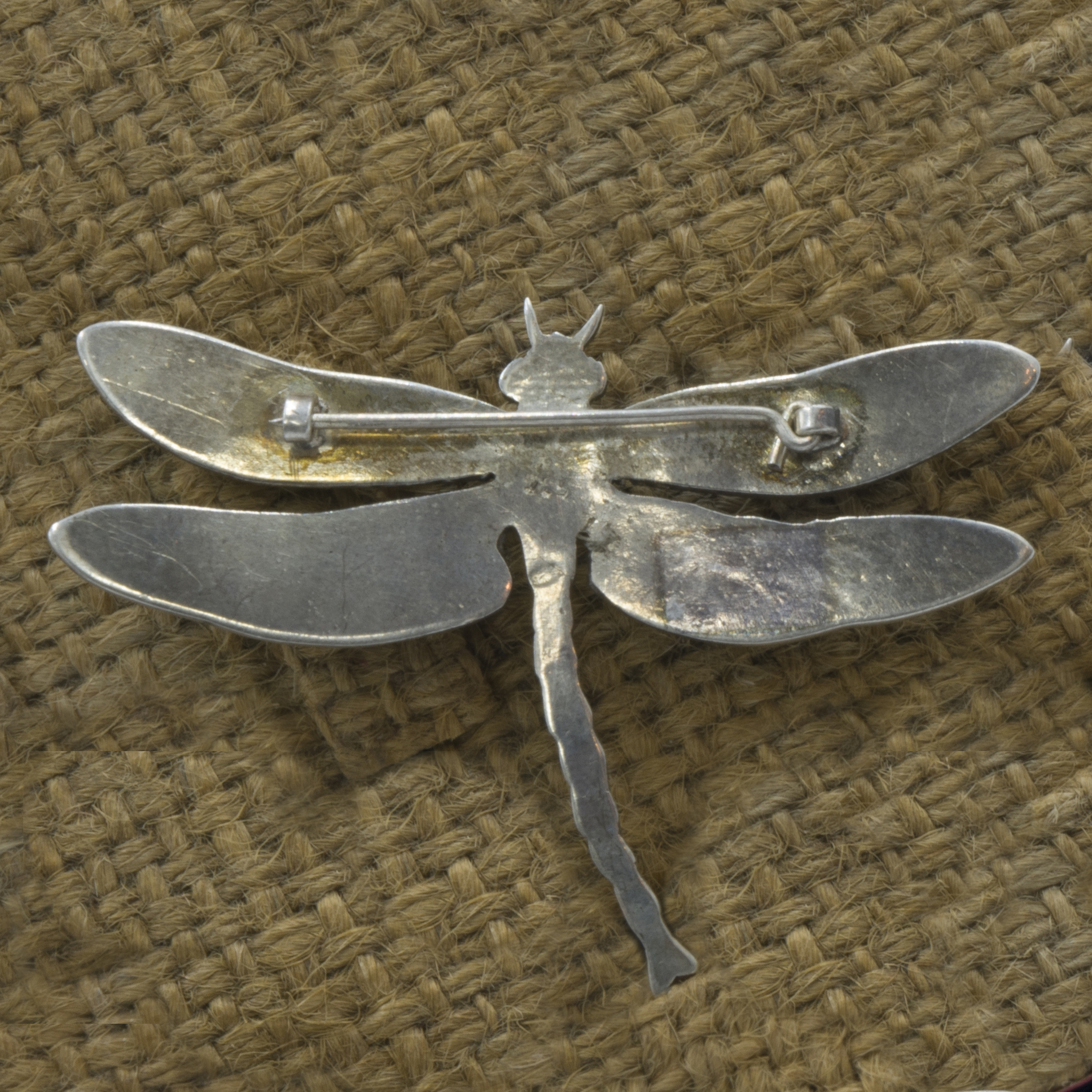 Classic Sterling Silver Dragonfly Design Etched Brooch, stone Setting