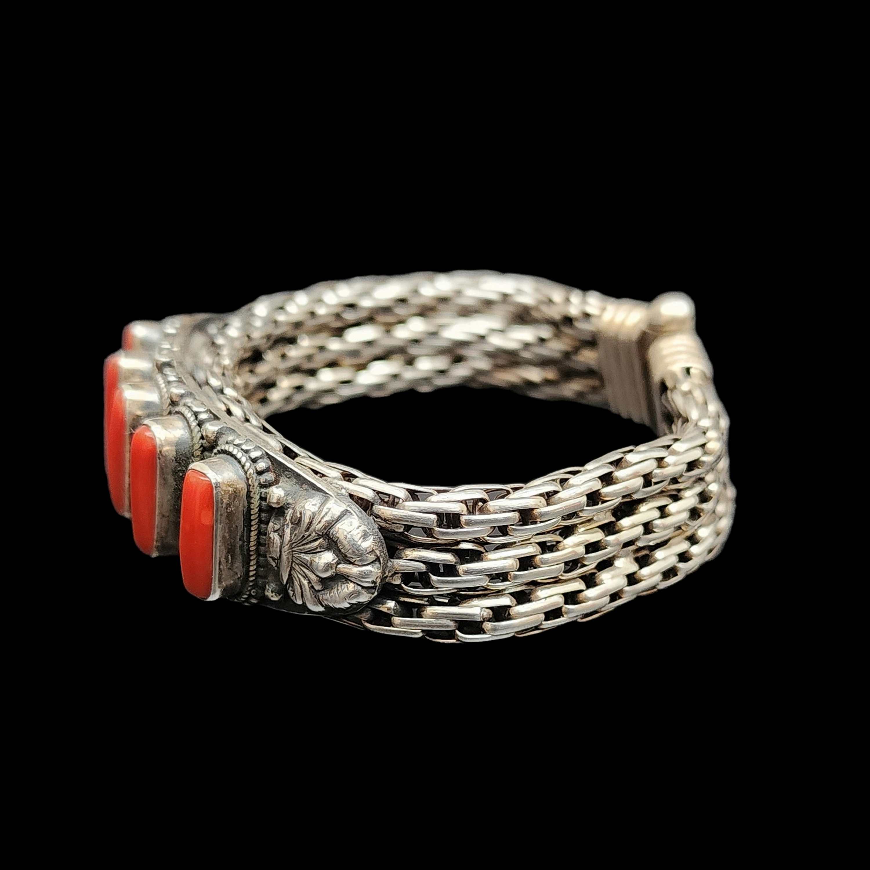 Metal Bracelet With Five stone Setting, Coral