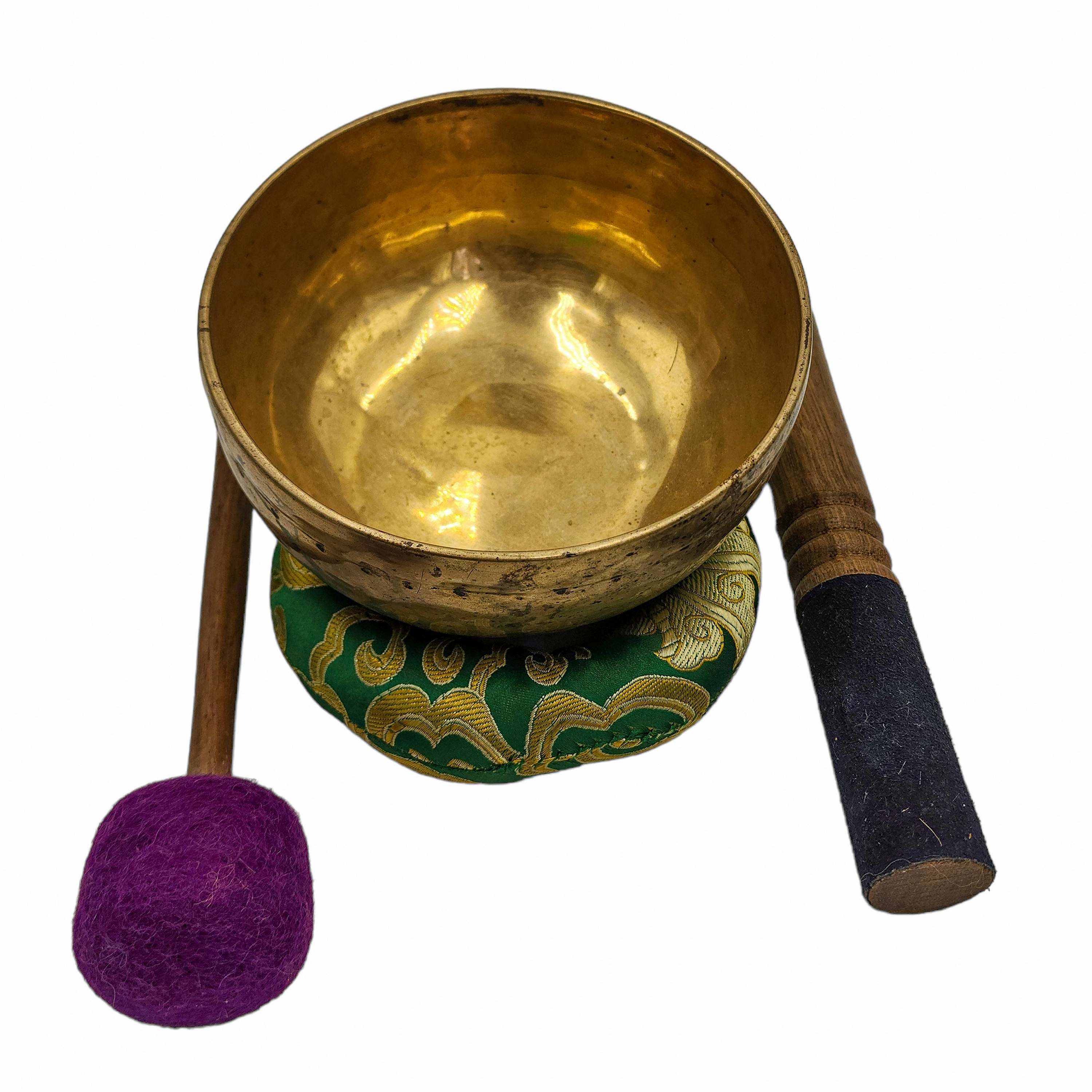 Kopre Singing Bowl, Buddhist Hand Beaten, Antique Finishing, select Accessories