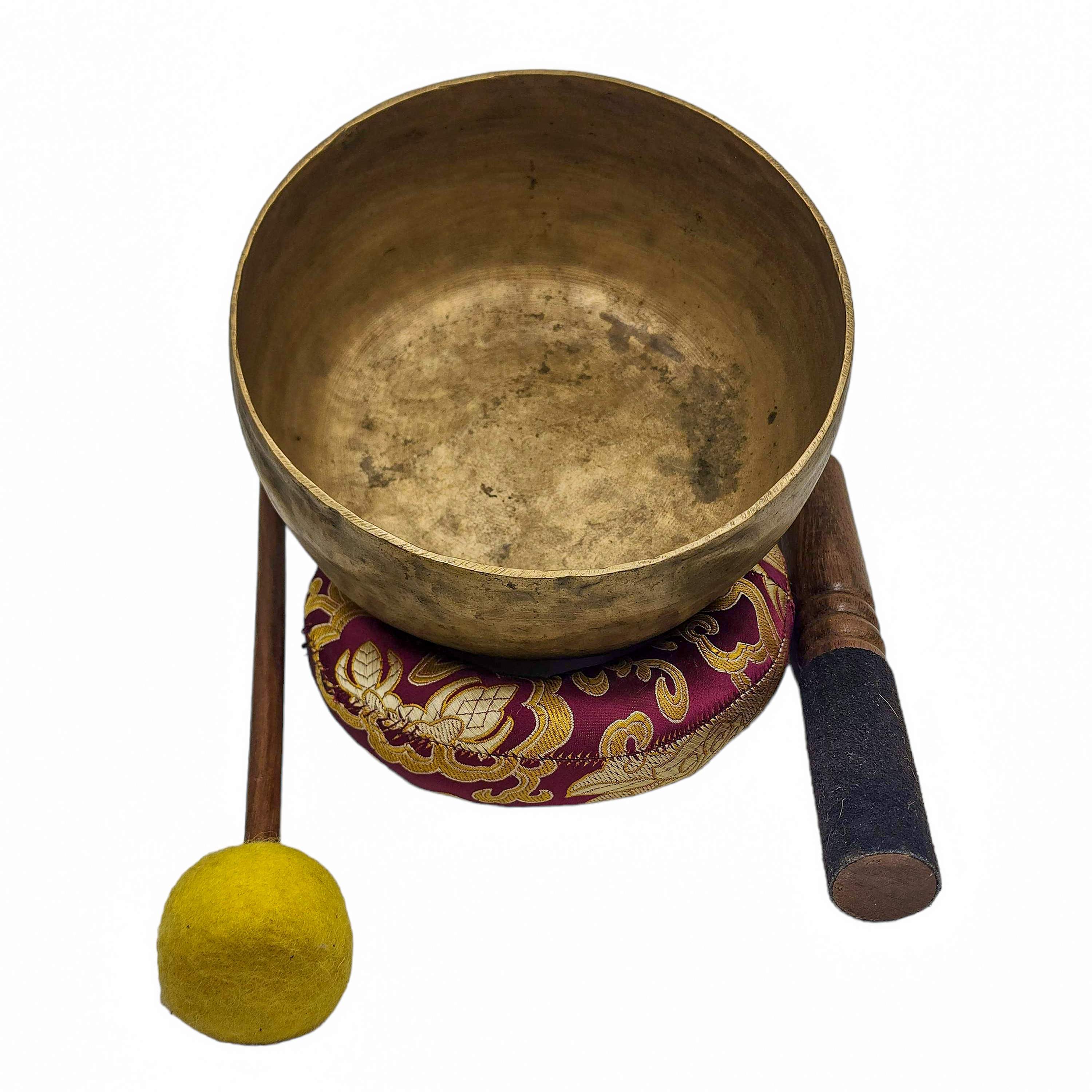 Kopre Singing Bowl, Buddhist Hand Beaten, Antique Finishing, select Accessories