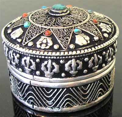 Circular Jeweler Box