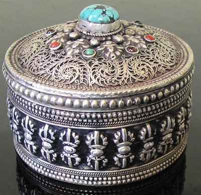 Circular Jeweler Box