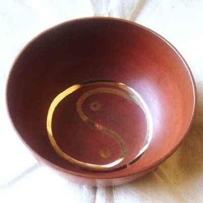 Glossy - Flat Ying Yang Design Brown Colored Singing Bowl, [select Accessories]