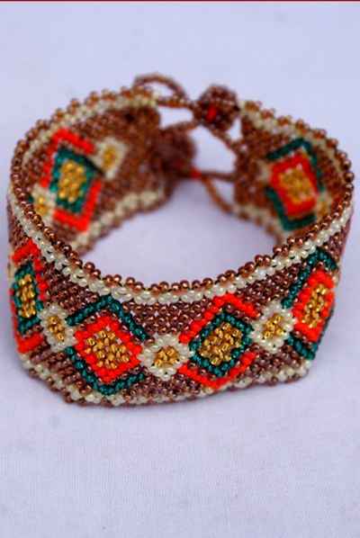 Glass Beads Bracelet
