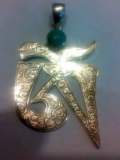 Om Pendant