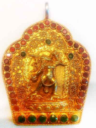 Jogini Locket Gold Plated With Coral And Onex