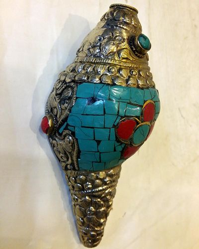 Small Tibetan Conch Shell With Metal And Stone Setting