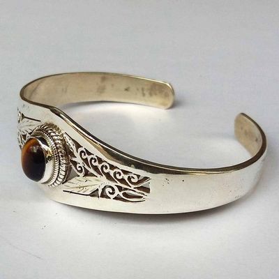 Sterling Silver Bracelet With Tiger Eye Stone
