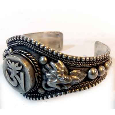 Dragon Metal Bracelet With Om Block