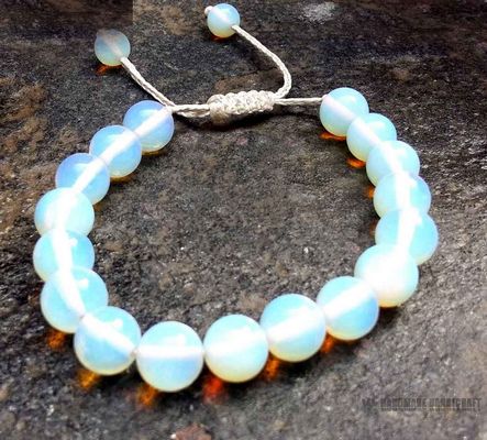 8mm Moonstone Bead Bracelet