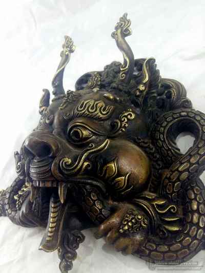 Cheppu Metal Mask