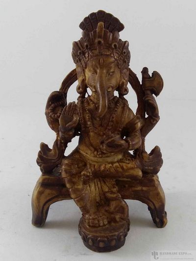 Resin Statue Of Ganesh [white]