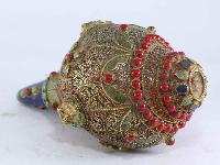 White Metal Filigree Conch Shell With Three Buddha