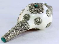 White Metal Conch Shell With Ashtamangala